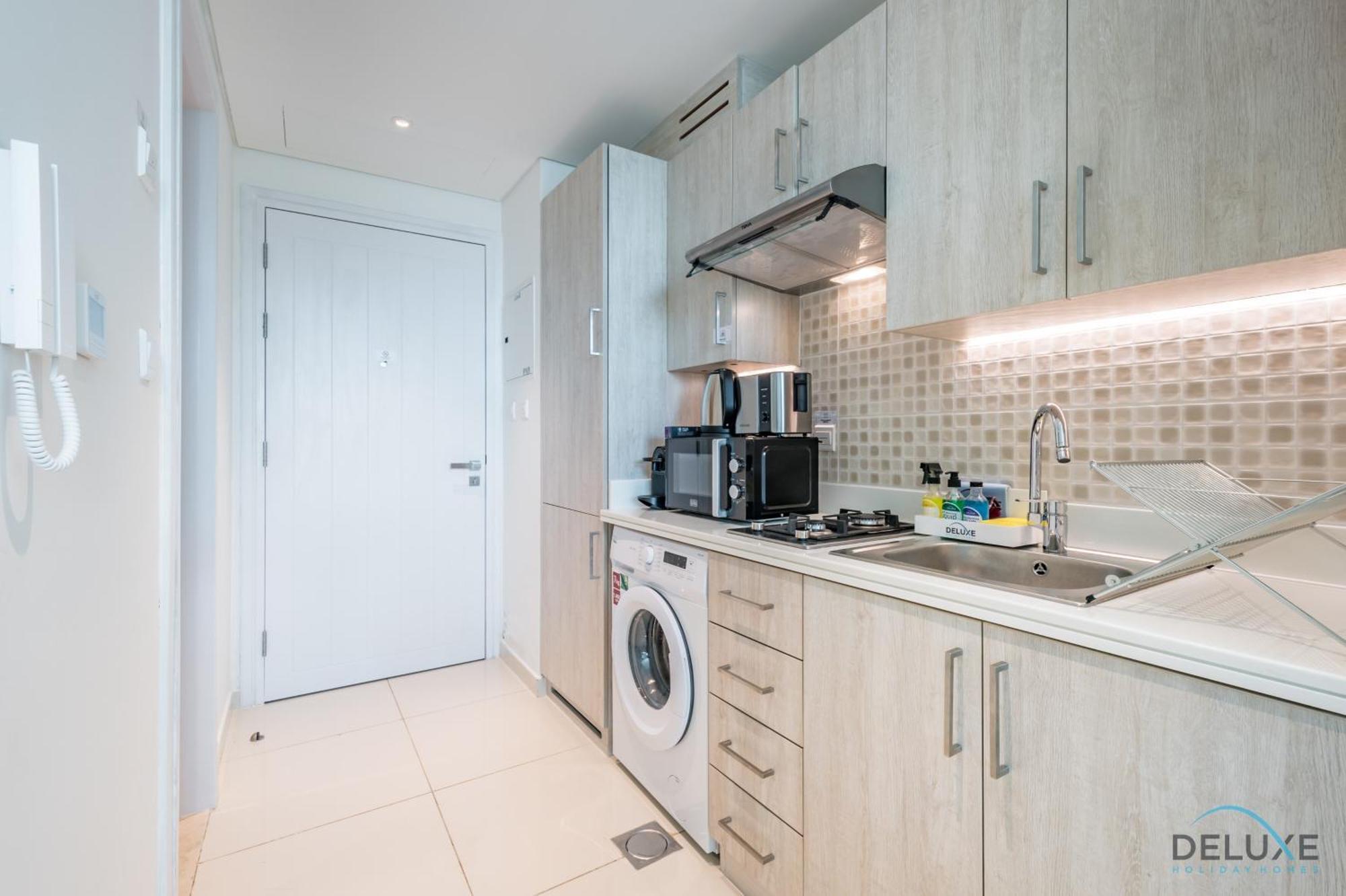 Elegant In Seven & The Palm A, Palm Jumeirah By Deluxe Homes
